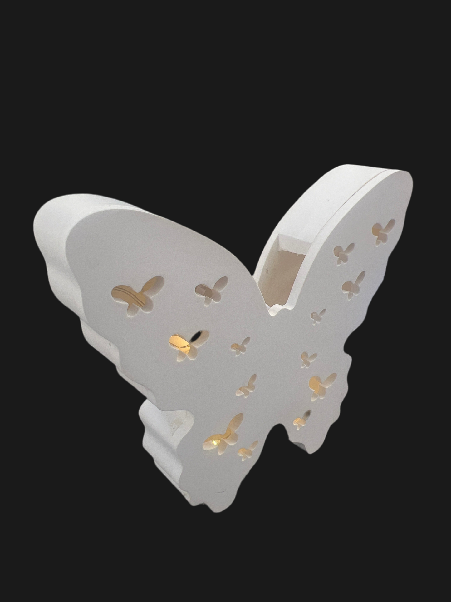 Schmetterling weiß Hohlraumfigur aus Keramik handgefertigt „butterfly“ mit LED- Beleuchtung
