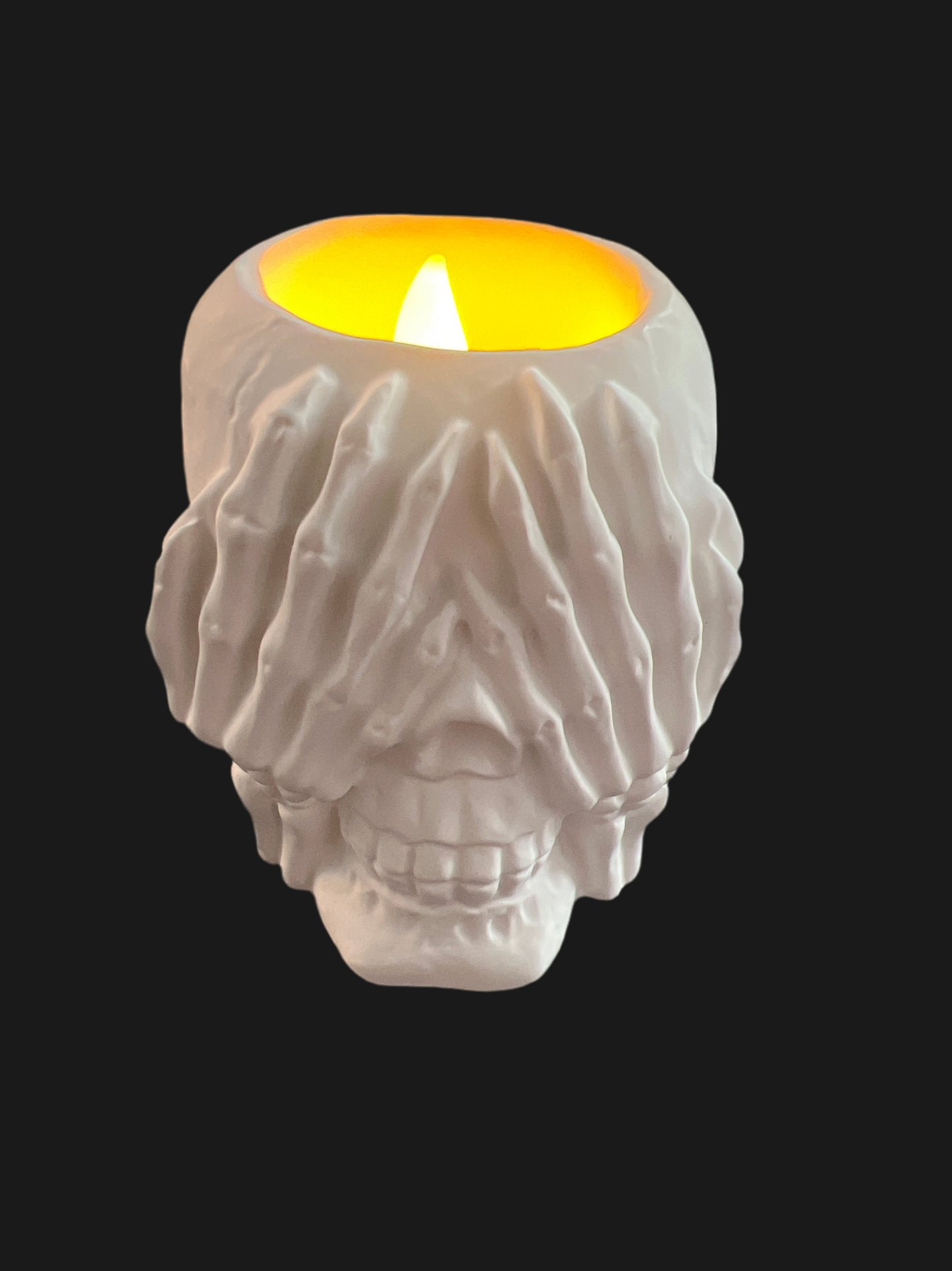 Totenkopf Schädel „nichts sehen“ handgefertigt in der Farbe weiß aus Keramik mit LED-Teelicht warmweiß